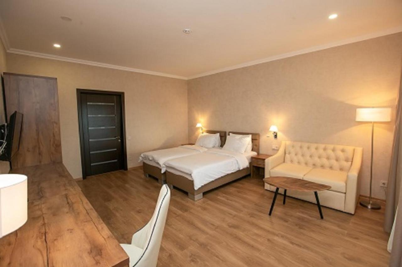 Amza Park Hotel Gagra Esterno foto