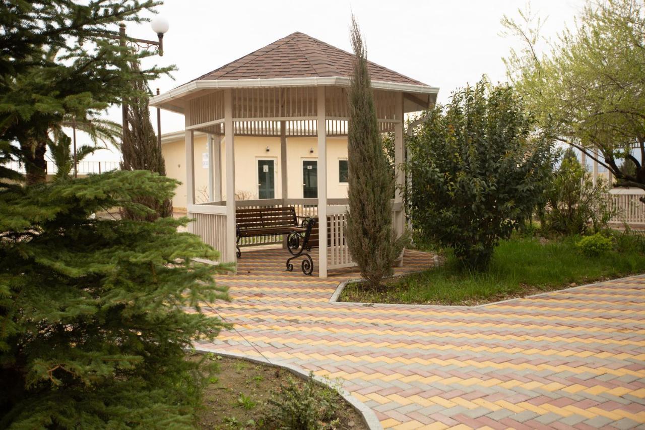 Amza Park Hotel Gagra Esterno foto